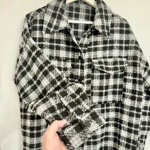 Black and White DEX woven Plaid Shacket